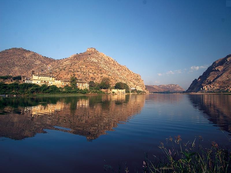Rajmahal Palace - Kanota Hotels Deoli Bagian luar foto